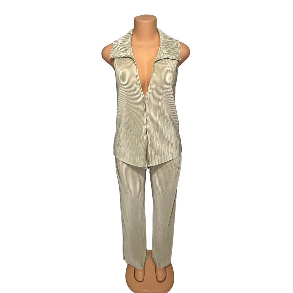 Commense Cream Pleated Sleeveless Pantsuit